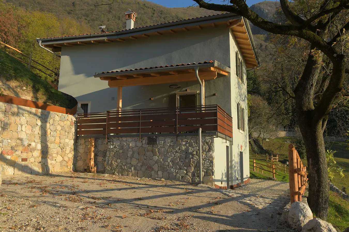 002-panorama-lago-di-garda-casa-vacanza-malcesine.webp